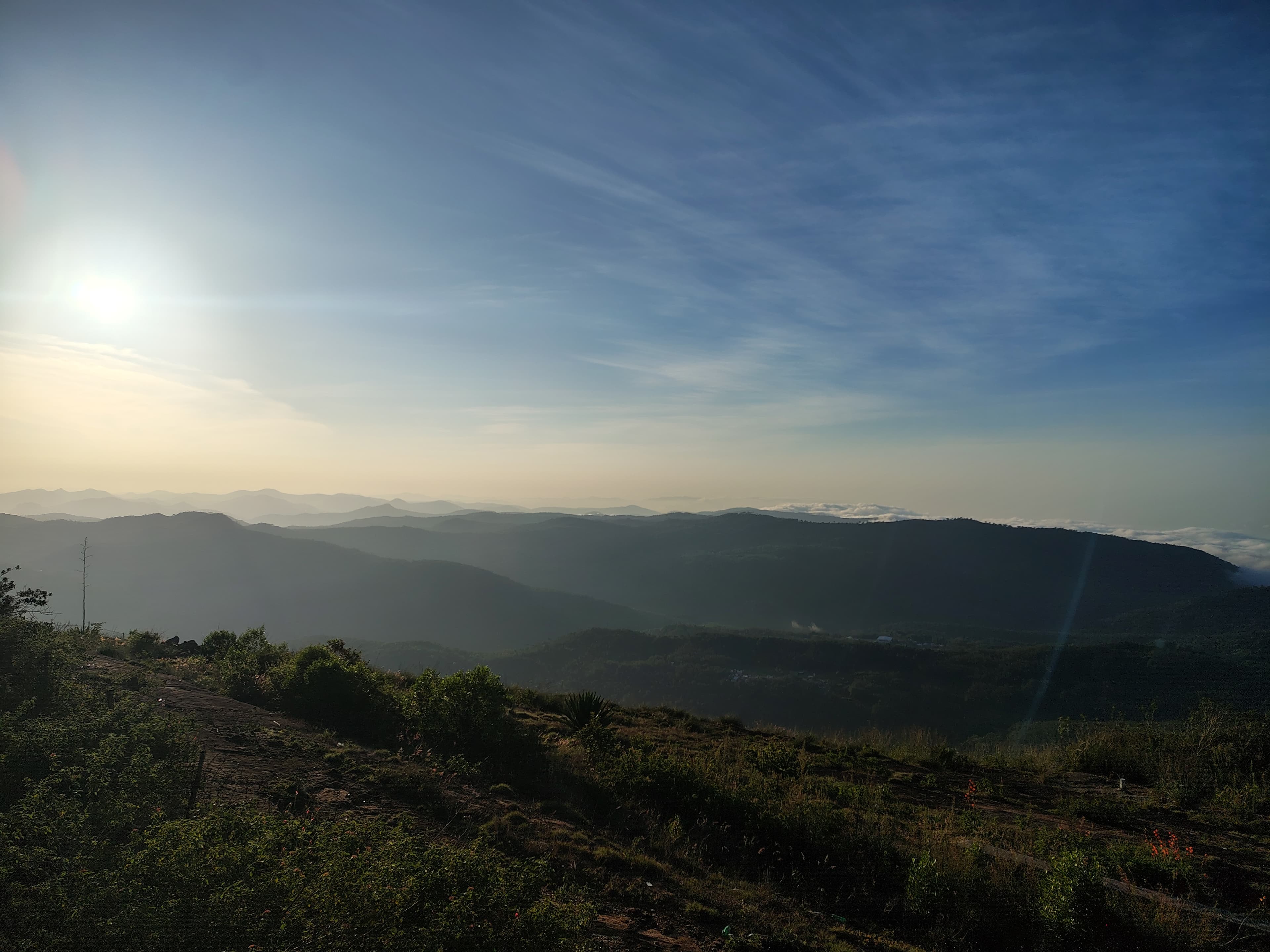 Sunrise at Manjakuttai Viewpoint.